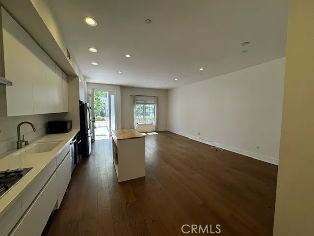 288 S Oakland, Pasadena, California 91101 — photo 4