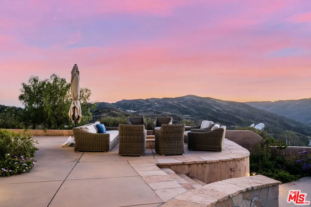 33310 Hassted Drive, Malibu, California 90265 — photo 4