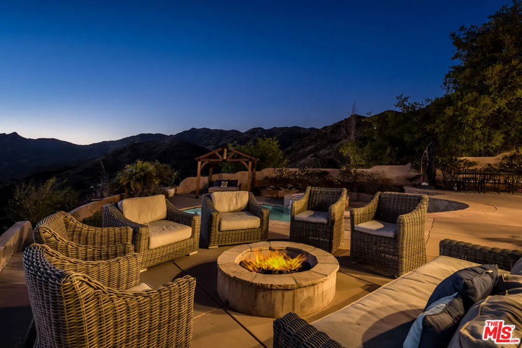 33310 Hassted Drive, Malibu, California 90265 — photo 5