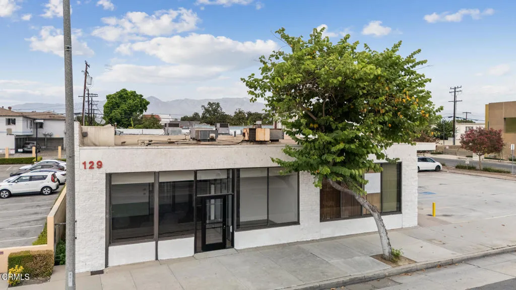 137 E Valley Blvd
