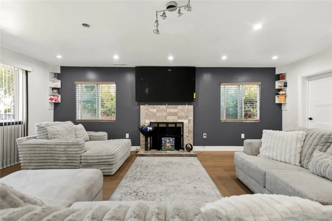5244 Via Corona Street, Los Angeles, California 90022 — photo 4