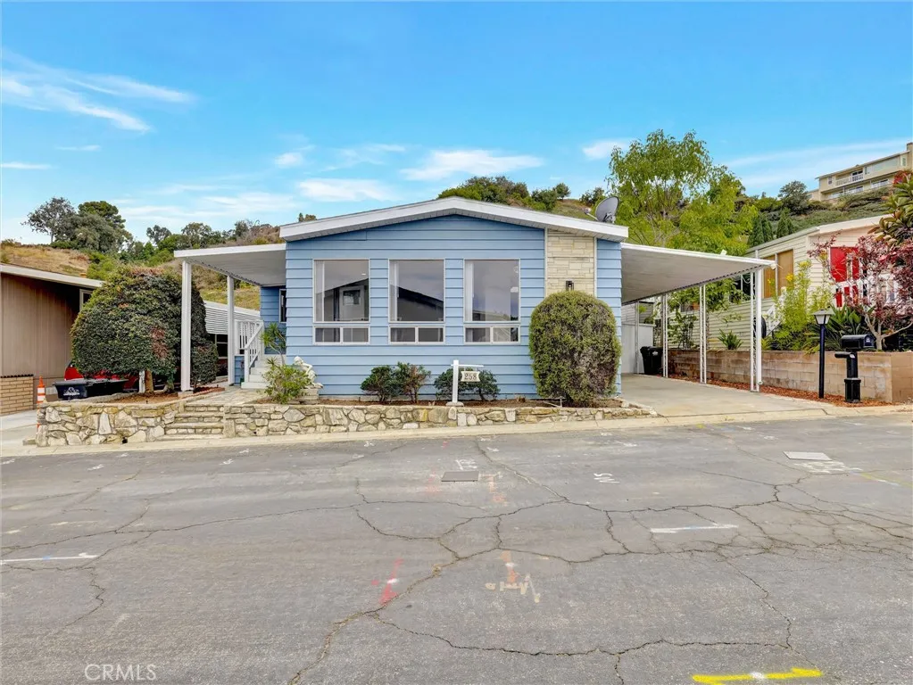 2550 Pacific Coast Hwy #Sp258 258
