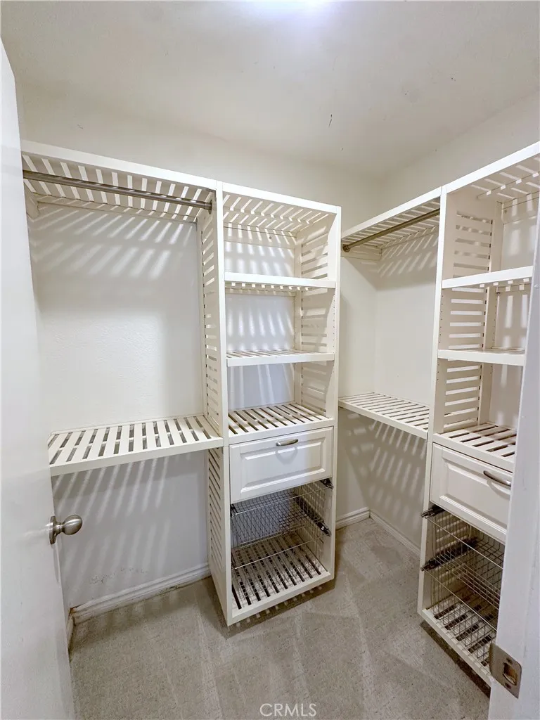 Walk-in closet