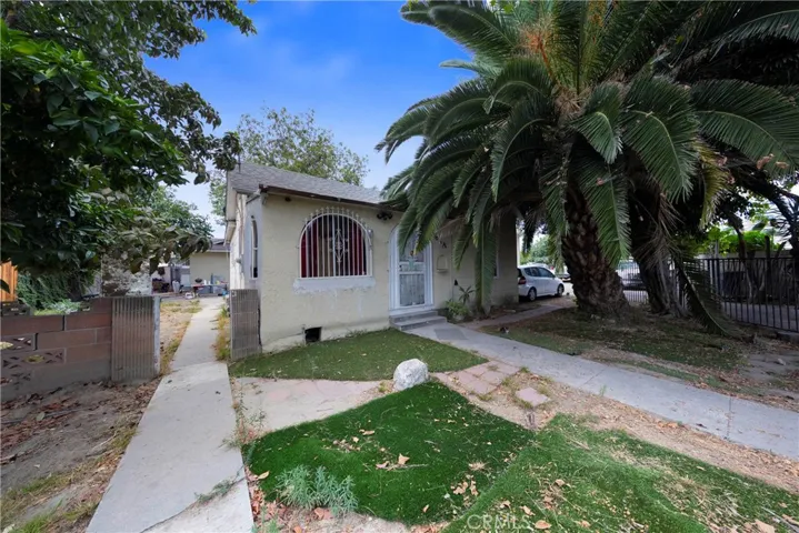 2430 W 6th A&b, Santa Ana, California 92703 — photo 4