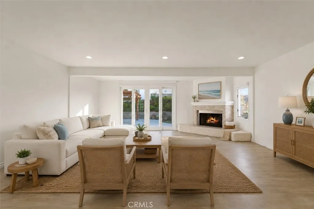 Furniture and Decor have been virtually added. Furniture and Decor have been virtually added.