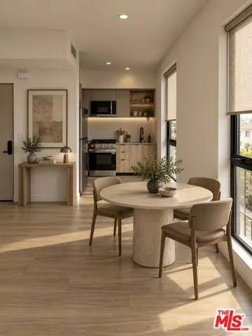 Virtually Staged- Dining Area