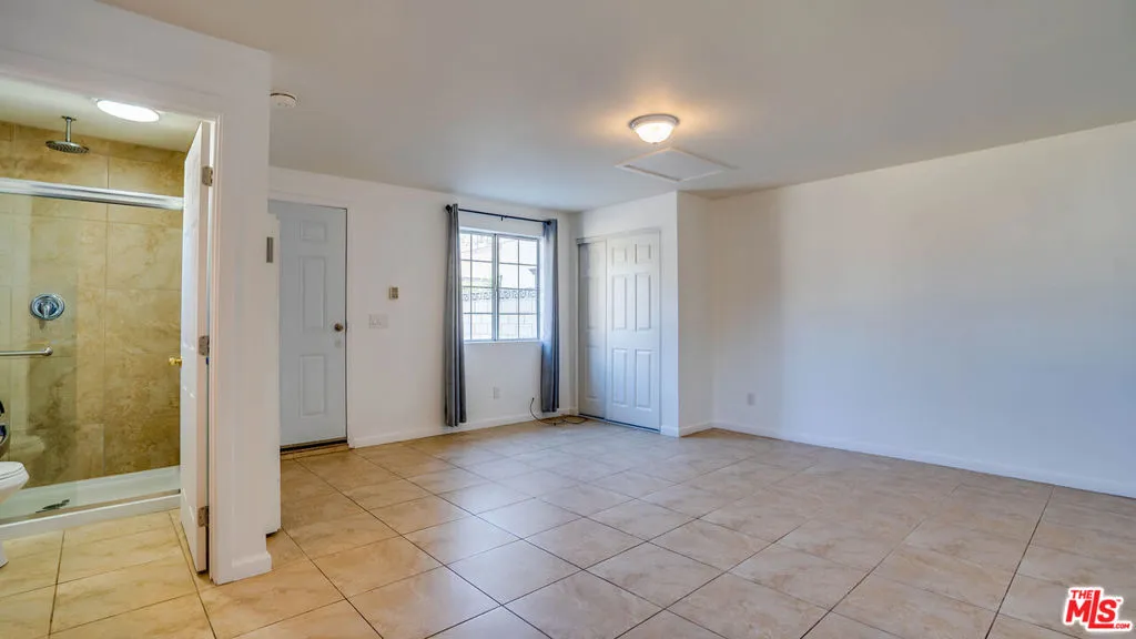 1478 W 29th Street #2, Los Angeles, California 90007 — photo 4