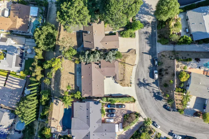 6823 Northford Dr-24