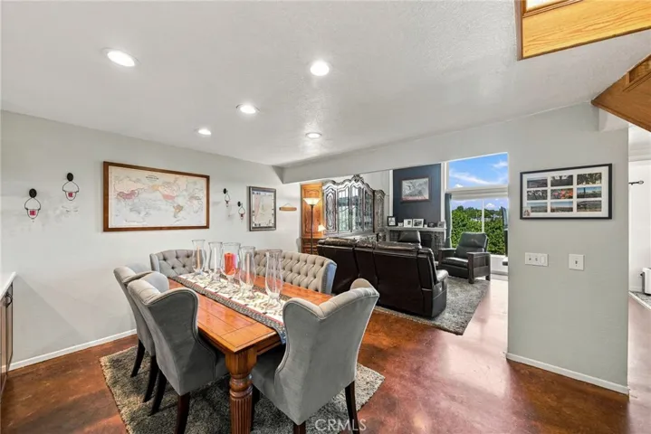 23109 Yvette, Valencia, California 91355 — photo 4