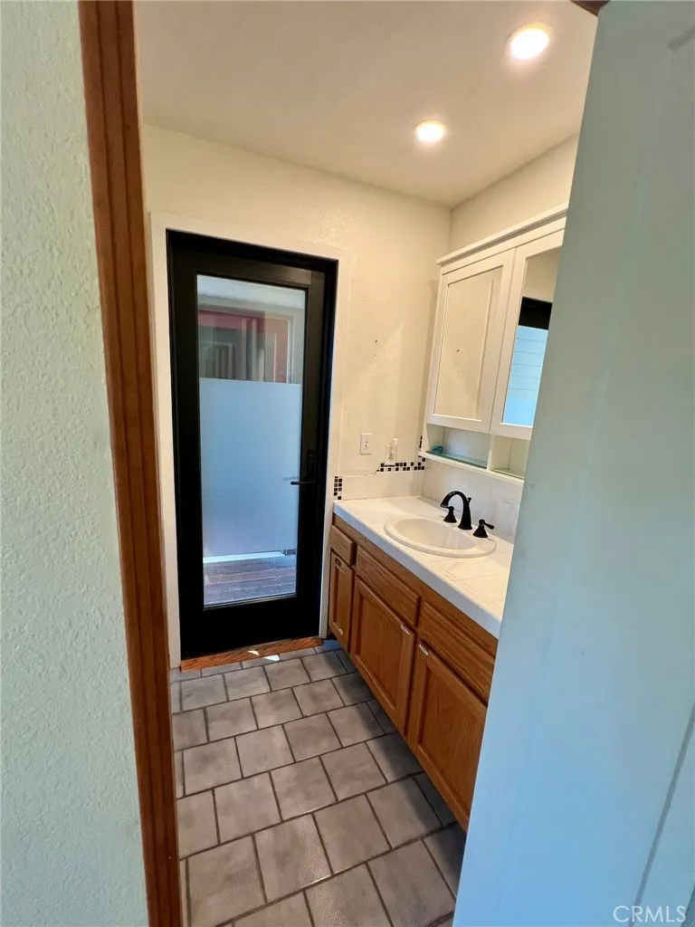 Door outside to laundry room