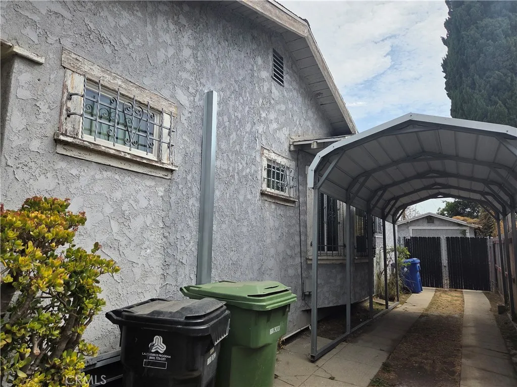 2928 Virginia, Los Angeles, California 90016 — photo 4