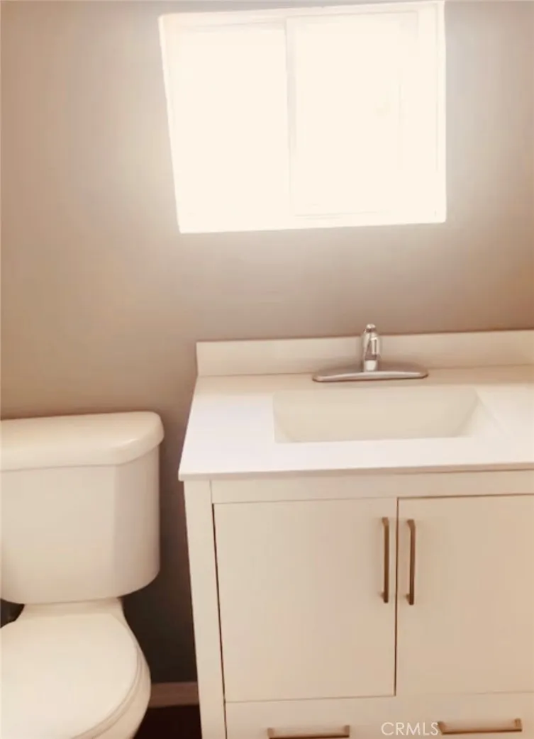 659 N Polands Way, Landers, California 92285 — photo 4
