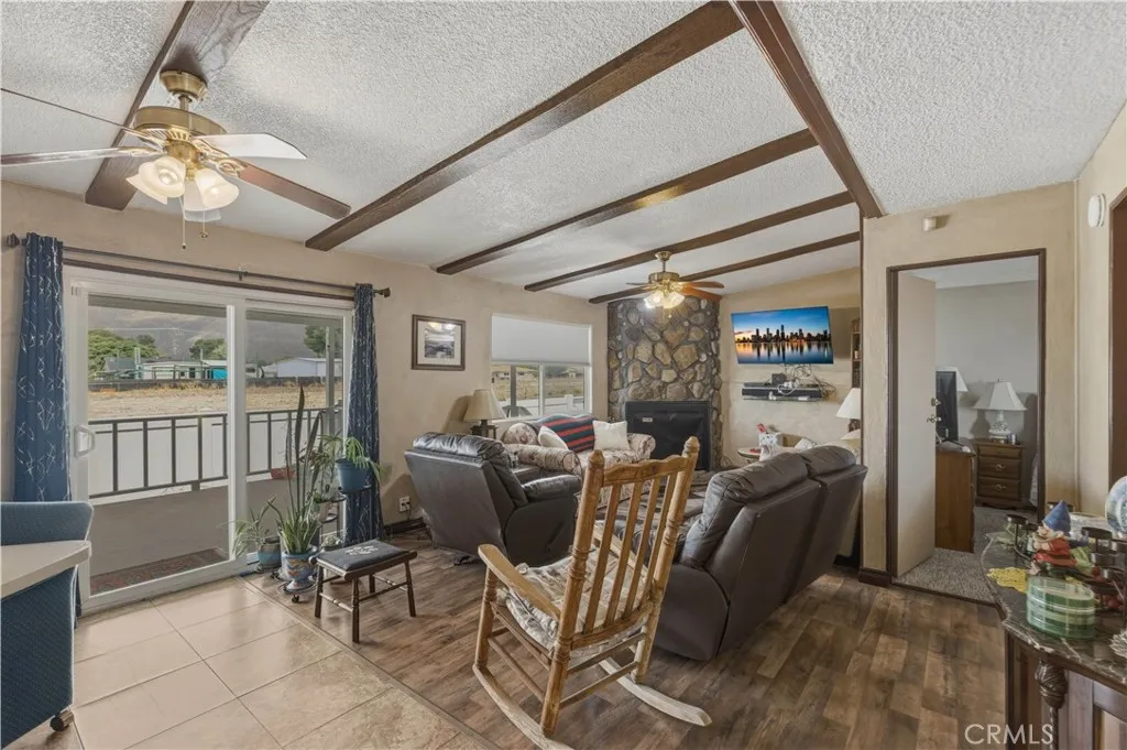 655 E Main 98, San Jacinto, California 92583 — photo 5