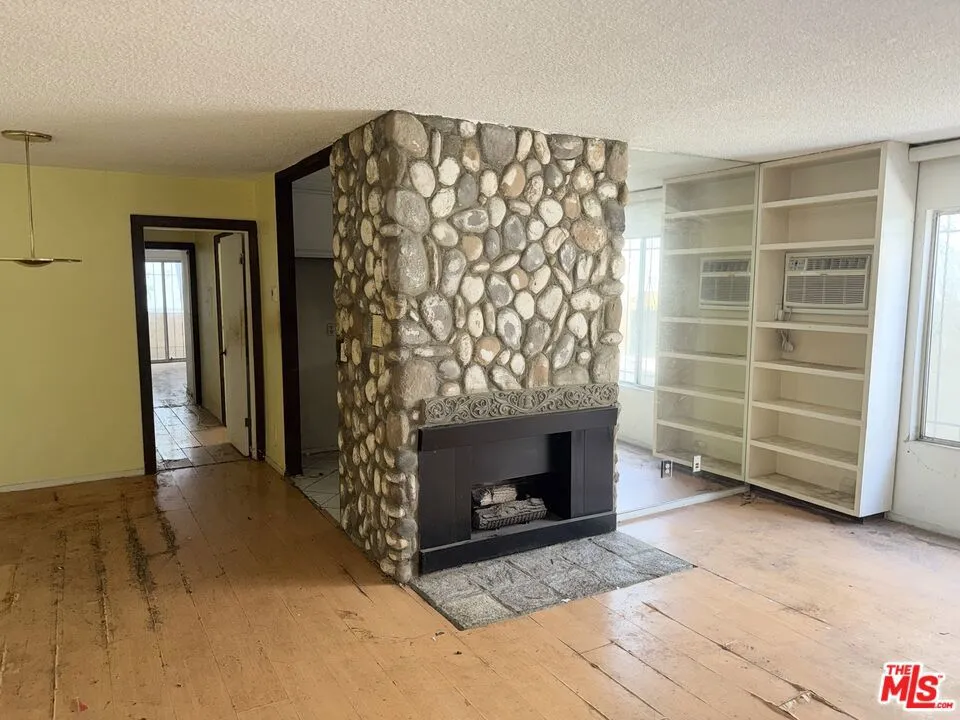 1849 Greenfield Avenue 106, Los Angeles, California 90025 — photo 5