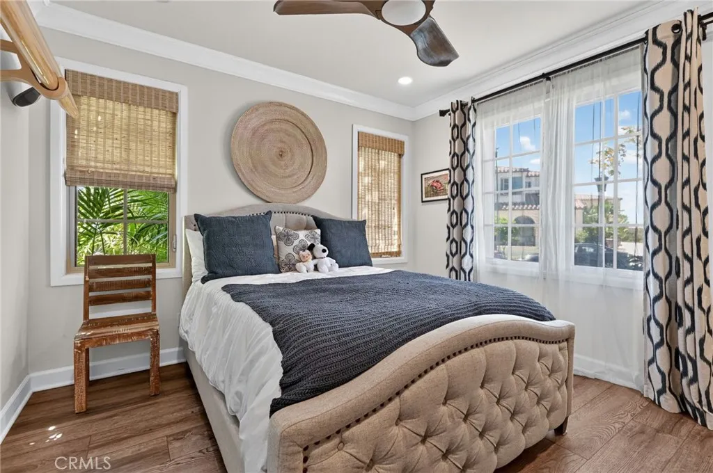 Main floor bedroom with full bath/walk-in shower