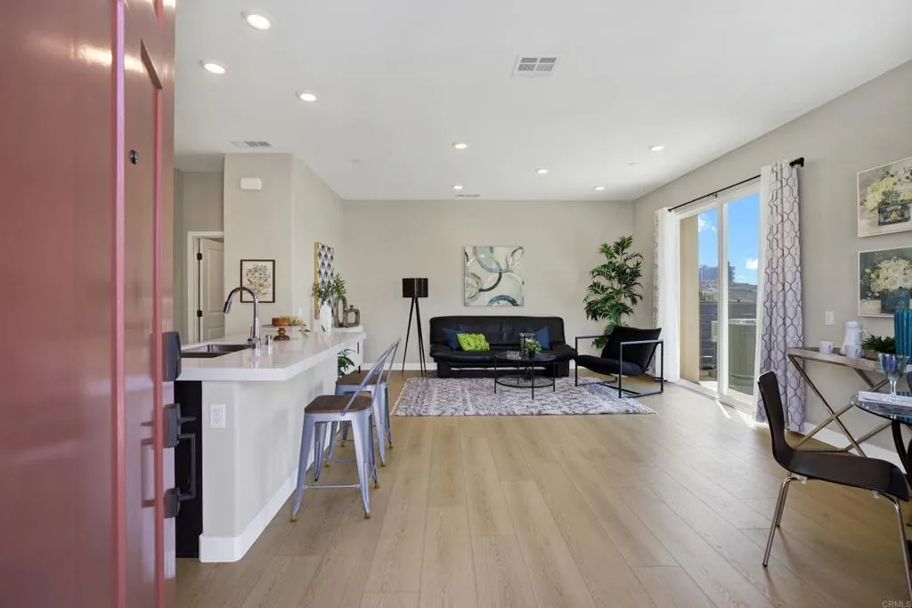 1220 Sunrise View 101, San Marcos, California 92078 — photo 4