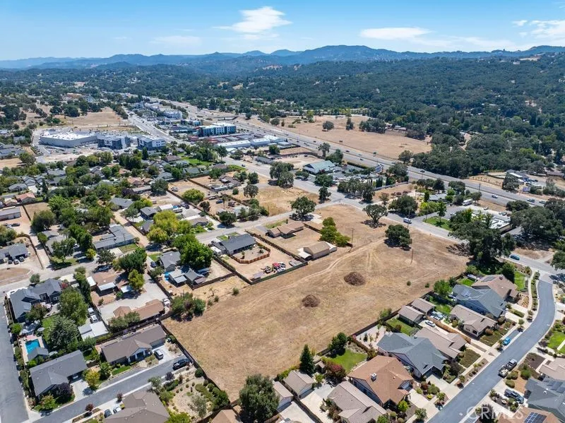 1375 El Camino Real, Atascadero, California 93422 — photo 5