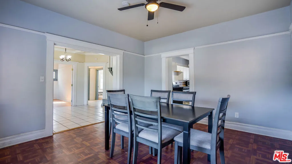 1479 W 29th Street, Los Angeles, California 90007 — photo 4