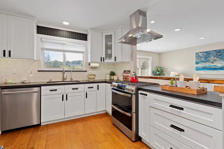 151 Siesta Drive, Aptos, California 95003 — photo 5
