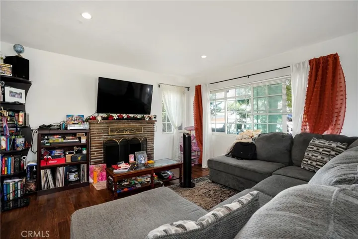 1218 W D Street, Wilmington, California 90744 — photo 4