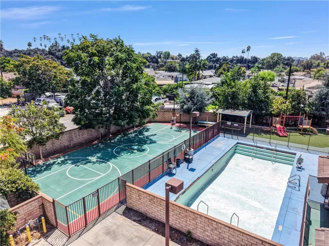 818 W Gladstone, San Dimas, California 91773 — photo 5