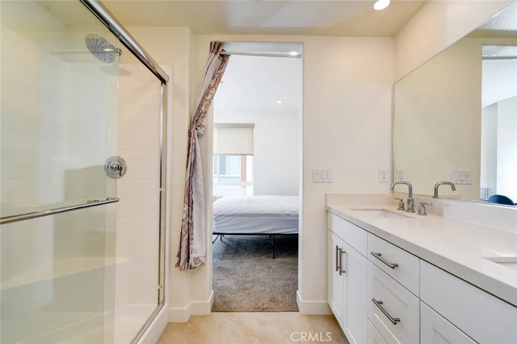 1814 E 1st Street 330, Santa Ana, California 92705 — photo 4