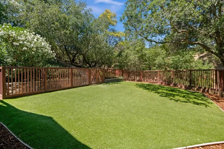 21100 Saratoga Hills Road, Saratoga, California 95070 — photo 4
