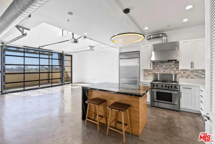 1544 12th Street 303, Santa Monica, California 90401 — photo 4
