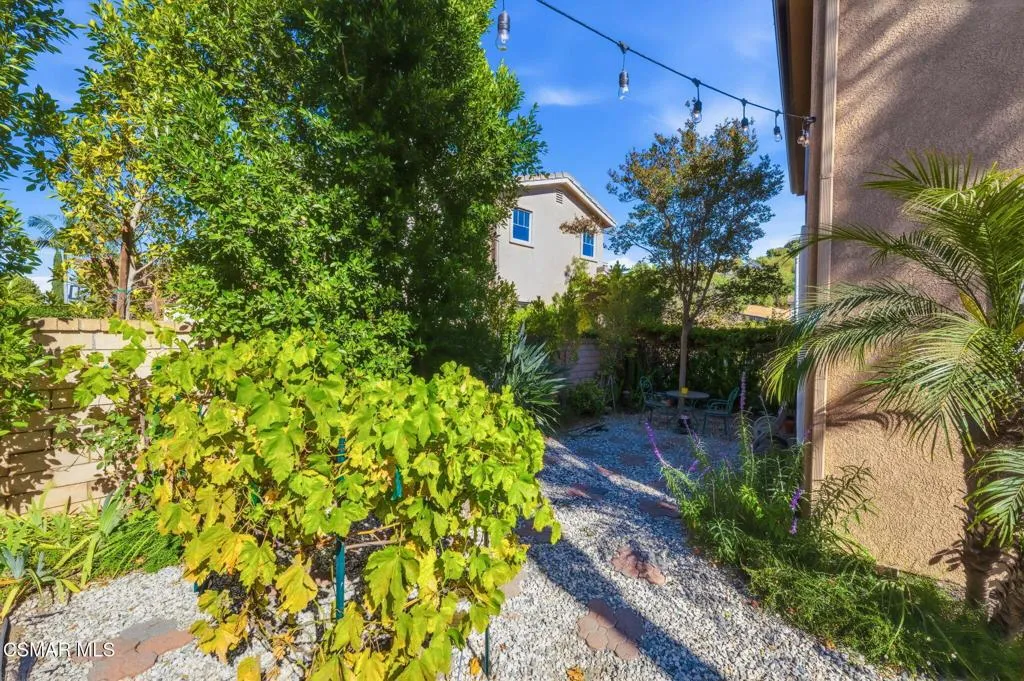 18-web-or-mls-2273-rudolph-dr 18-web-or-mls-2273-rudolph-dr