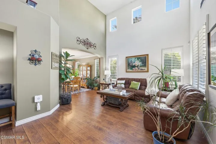 40-web-or-mls-2273-rudolph-dr