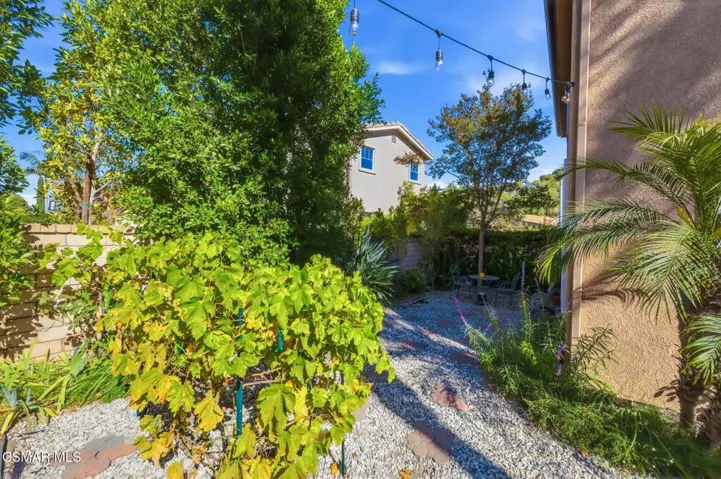 18-web-or-mls-2273-rudolph-dr