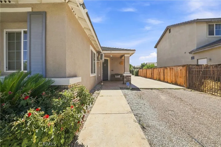 13817 Coolidge, Hesperia, California 92344 — photo 5