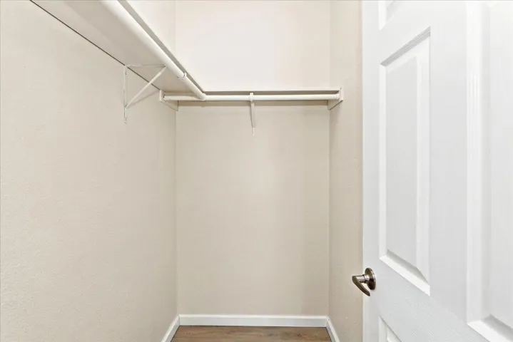 Guest bedroom 3 walk in closet