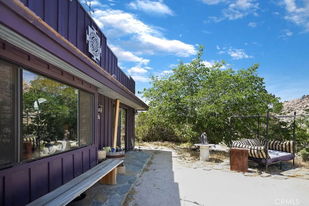 56564 Nelson Avenue, Yucca Valley, California 92284 — photo 4