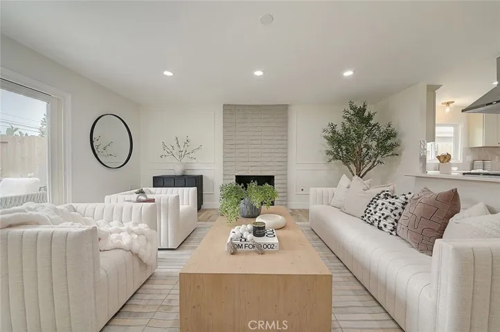 2113 S Forest, Santa Ana, California 92704 — photo 5