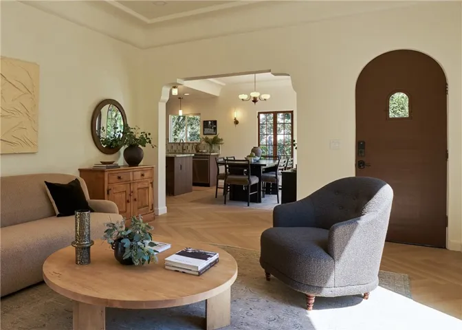 721 Palm Drive, Glendale, California 91202 — photo 4