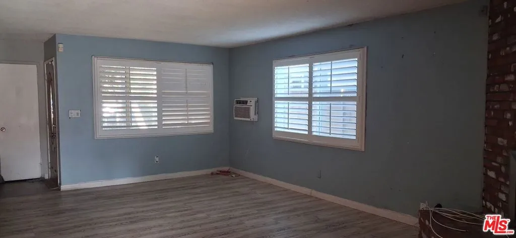 6581 Lemon Avenue, Long Beach, California 90805 — photo 5