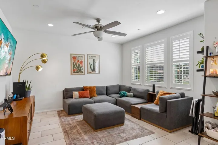 5040 Robles Street, Camarillo, California 93012 — photo 5