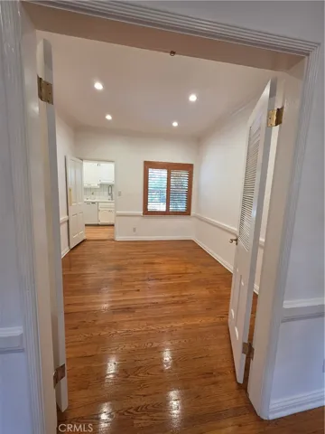 135 S Canon, Beverly Hills, California 90212 — photo 5