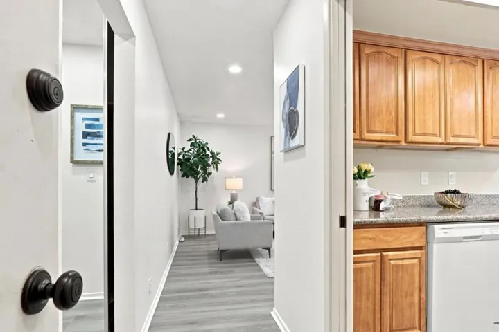 151 Buckingham Drive 233, Santa Clara, California 95051 — photo 5