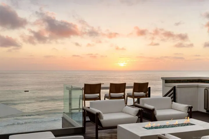 1112 Neptune Ave, Encinitas, California 92024 — photo 4
