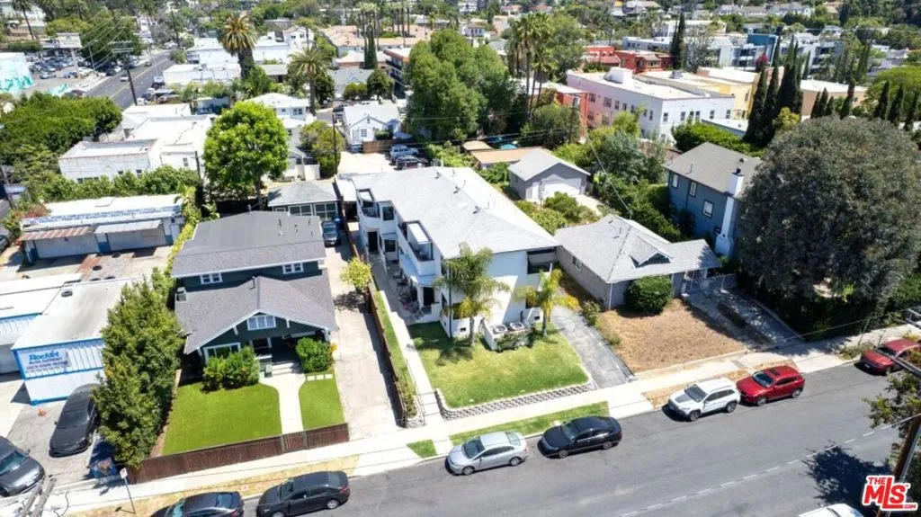 4447 Finley Avenue, Los Angeles, California 90027 — photo 4