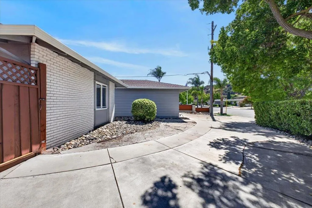 6102 Cahalan Avenue, San Jose, California 95123 — photo 4