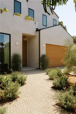 13218 Hesby Street, Sherman Oaks, California 91403 — photo 4