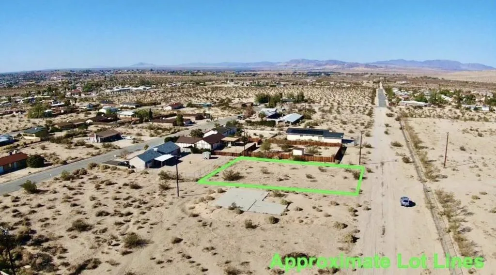 8219 Araby Avenue, 29 Palms, California 92277 — photo 4
