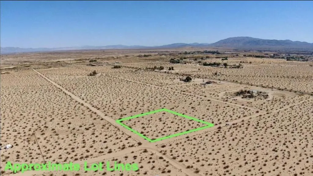 5310 Lazy Joe Avenue, 29 Palms, California 92277 — photo 4