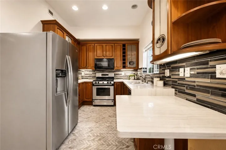 10833 Kling Street 4, North Hollywood, California 91602 — photo 4