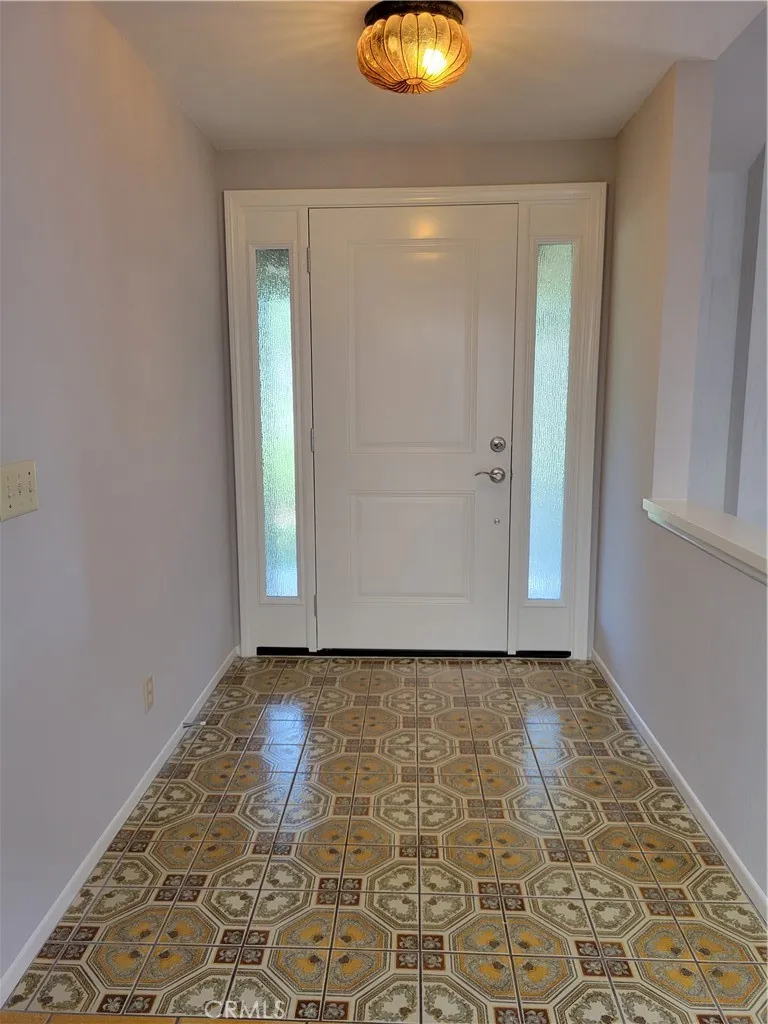 1 Almond Tree Lane, Irvine, California 92612 — photo 4