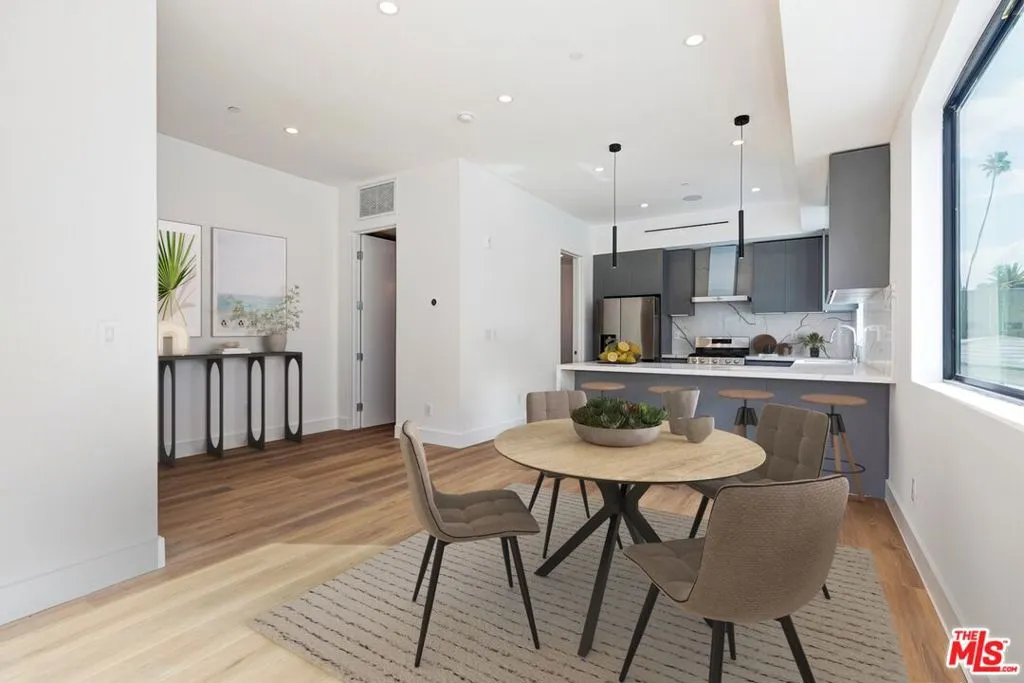 1436 Edgecliffe Drive 103, Los Angeles, California 90026 — photo 4