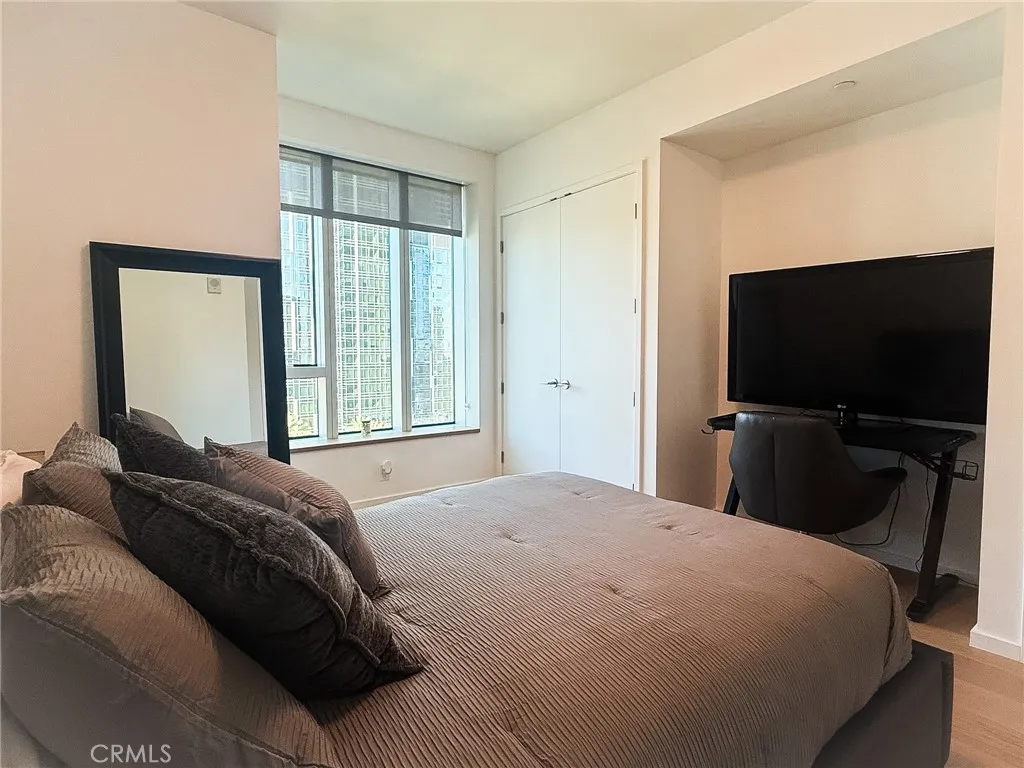 899 Francisco 1711, Los Angeles, California 90017 — photo 5